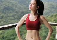 娱乐吃瓜酱身材比例,身材比例完美，揭秘明星们的“黄金比例”秘诀